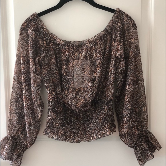 L’AGENCE Lilia Off Shoulder Top NWT Size XS - Picture 14 of 16
